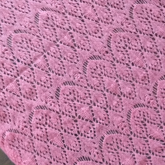 Enzo Mantovani Wool Cashmere Pink Knitted Crochet Scarf wrap - Picture 5 of 13